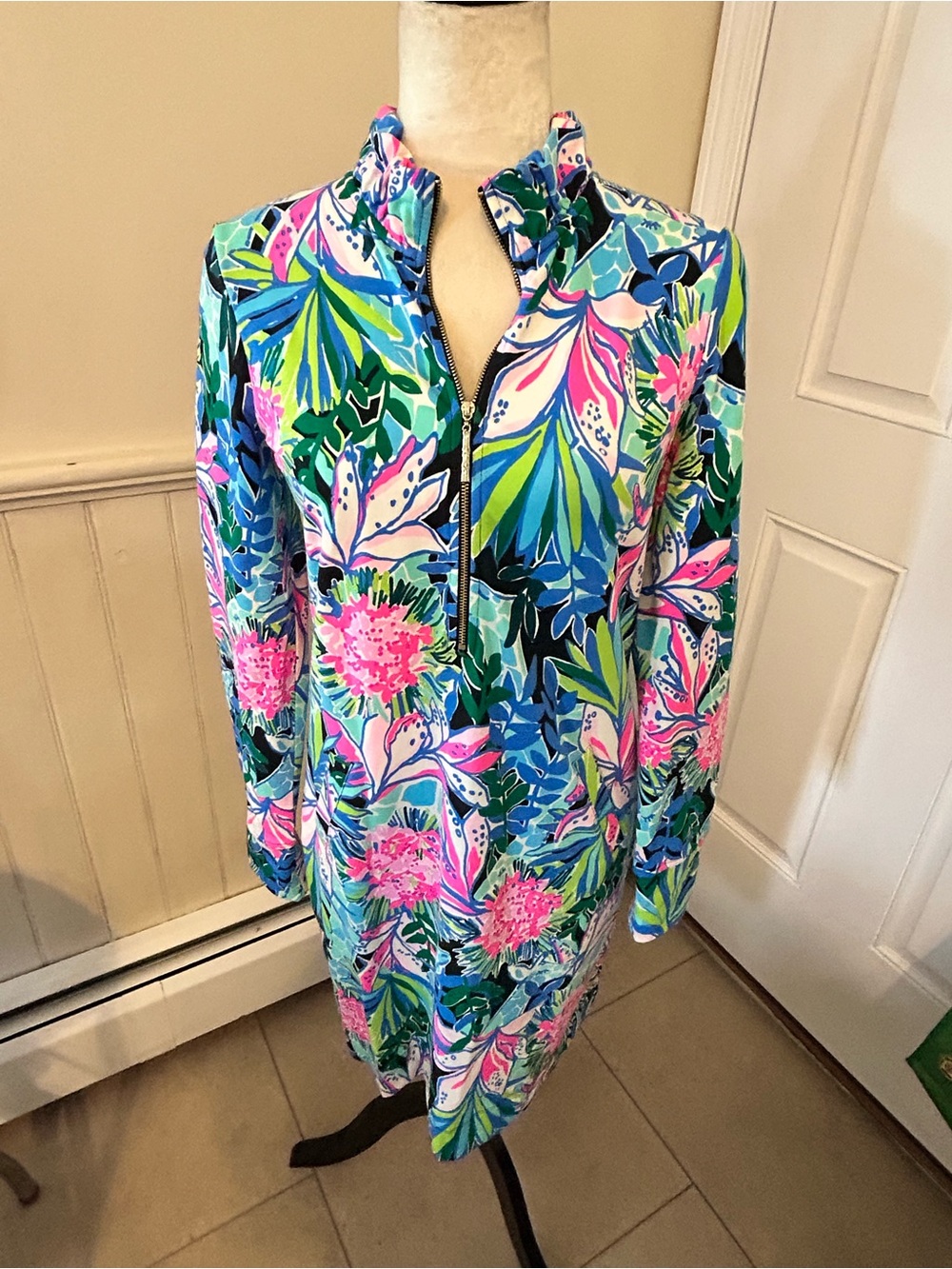 NWT Lilly Pulitzer UPF 50+ Skipper Ruffle Dress/Size Small/“You,Me And Giraffe”